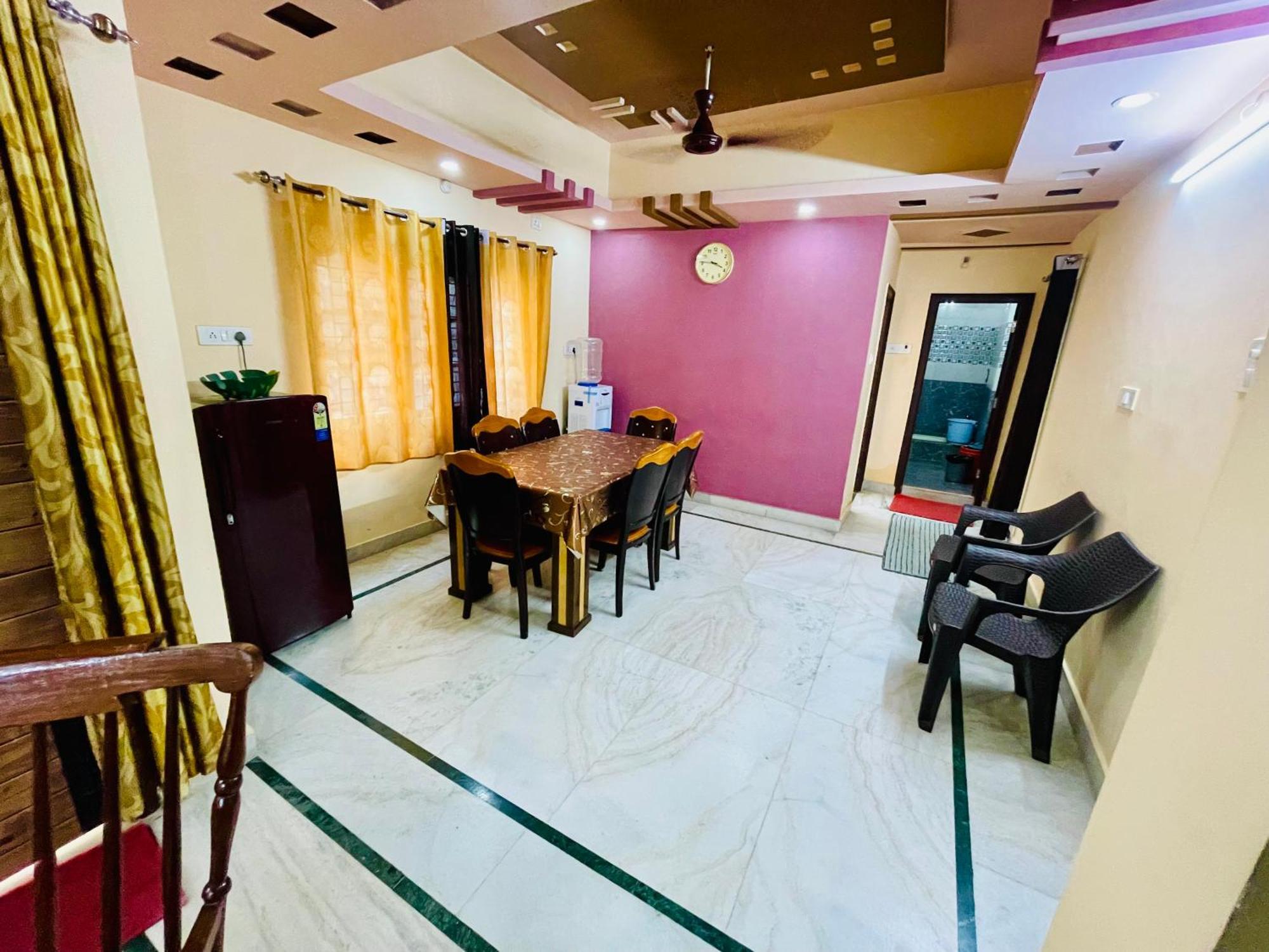 Castle-4bhk Apartment,guesthouse * Hyderabad
