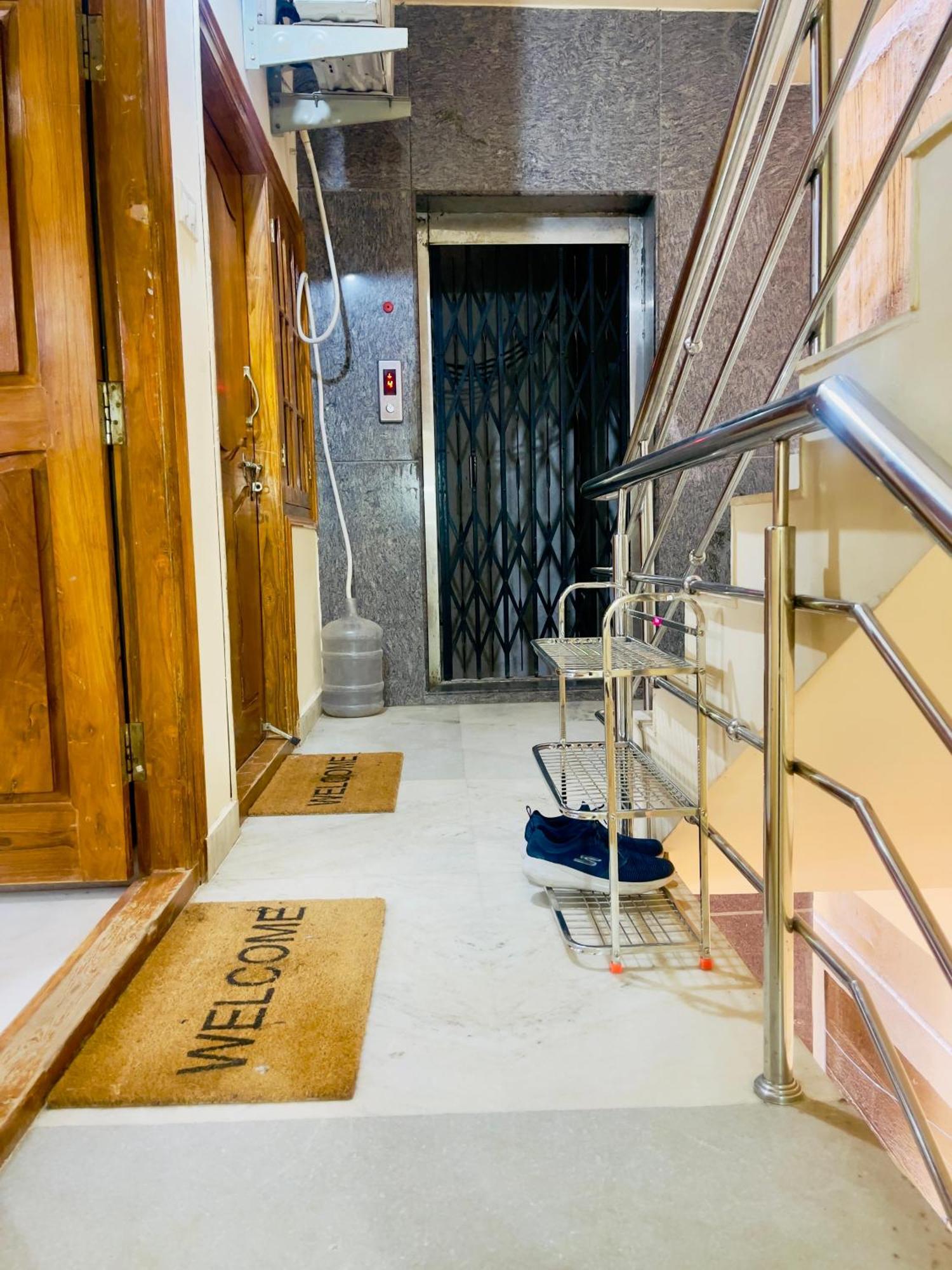 Castle-4bhk Apartment,guesthouse Hyderabad